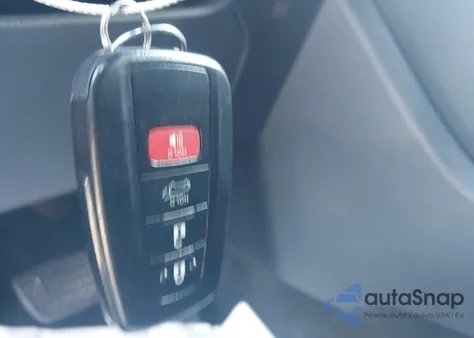 2020 Toyota Highlander Xle из США, поврежденный, VIN 5TDGZRAH6LS006626